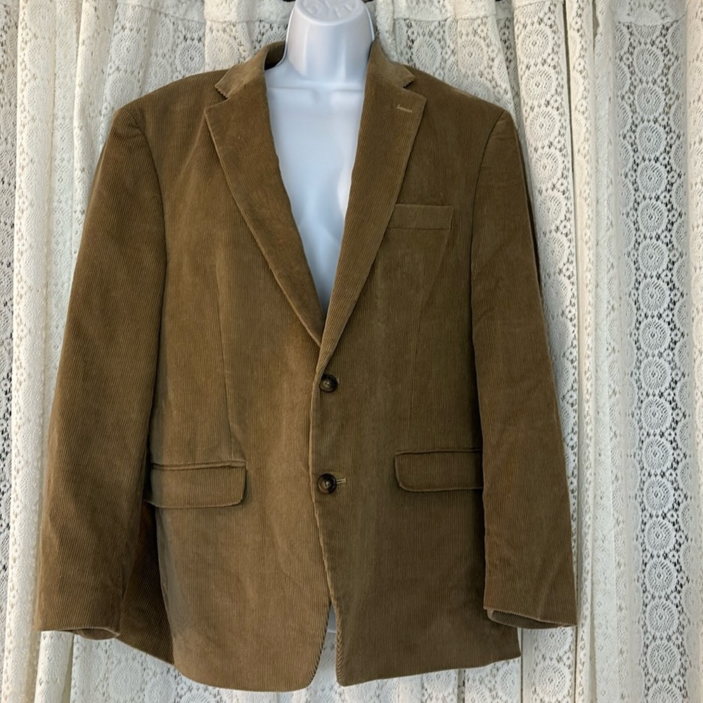 Men’s Corduroy blazer size large chaps . Worn once  brown elbow patch